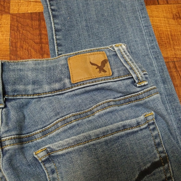 American Eagle Outfitters Super Stretch Blue Jeans Artist Crop Women's Size 4 - Picture 6 of 7